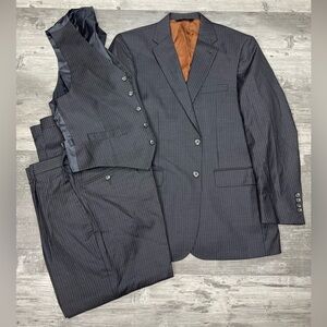 Joseph Jos A Bank Grey Pinstripe 3 Piece Suit 41R